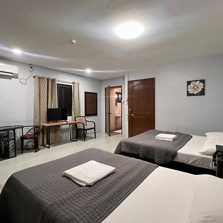 Hotel Capada Cebu Buitenkant foto