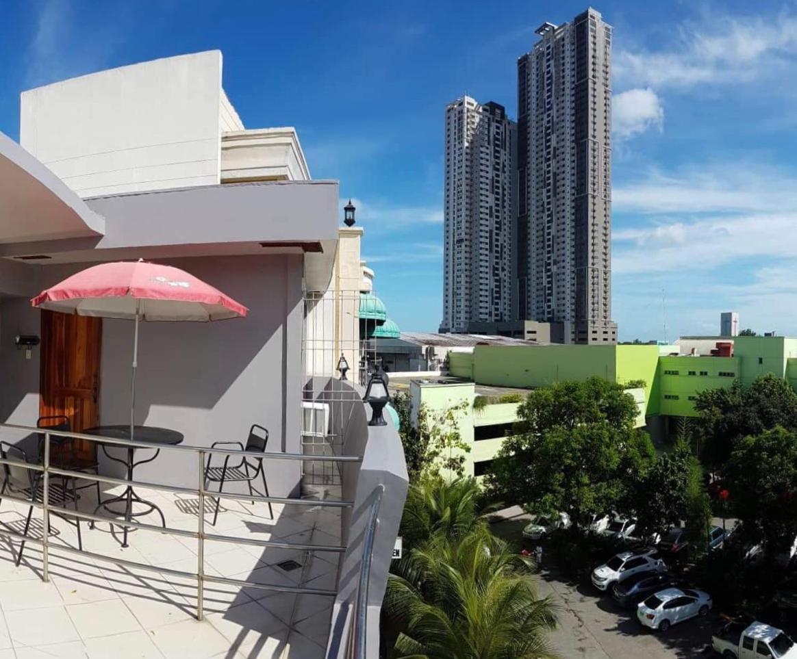 Hotel Capada Cebu Buitenkant foto
